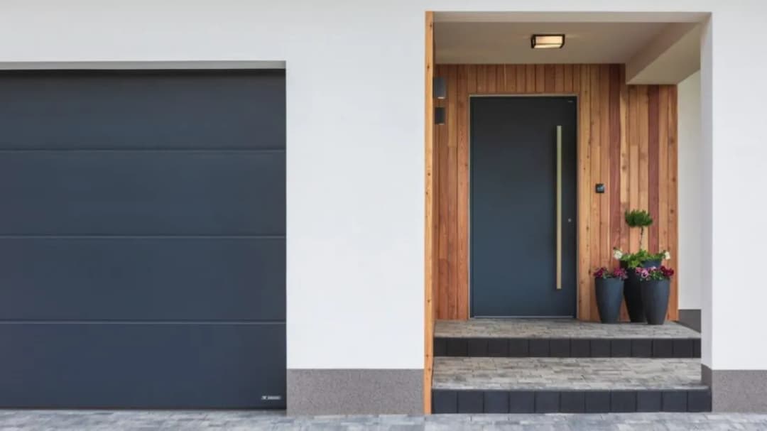 Jak uszczelnić drzwi wejściowe do mieszkania, by uniknąć zimna i hałasu