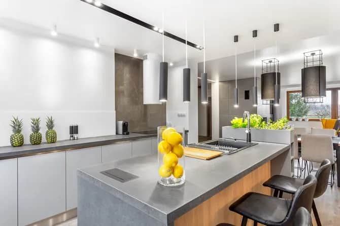 Jak rozmieścić oświetlenie w kuchni, aby uniknąć ciemnych stref?